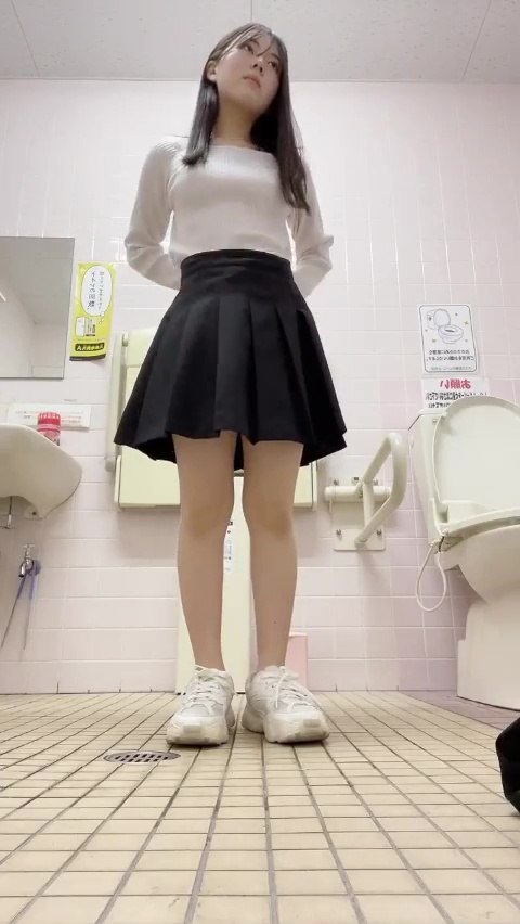 ネット調教にハマるJDの変態自撮り